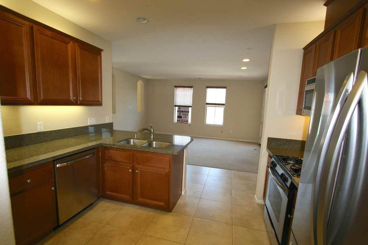 11125 Taloncrest Way #5 - Photo 3 of 21