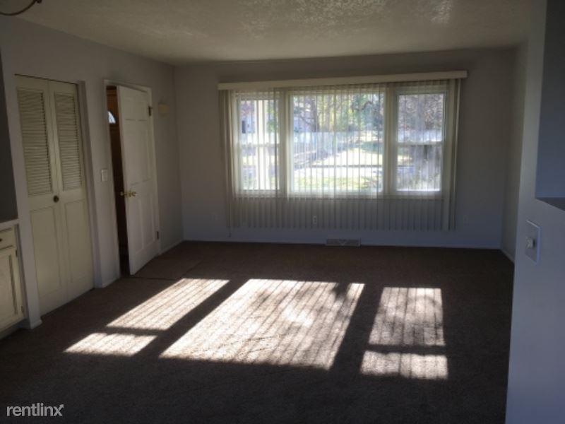 9050 Saddlehorn Drive - Photo 3 of 29