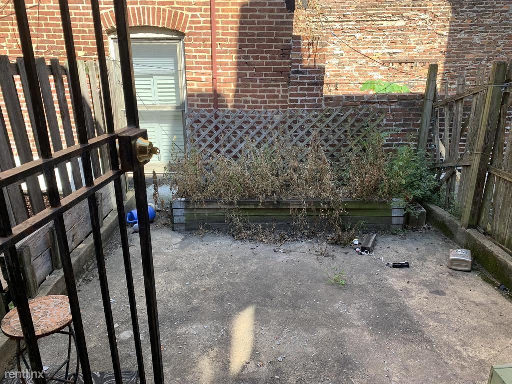 329 S Fremont Ave - Photo 3 of 16