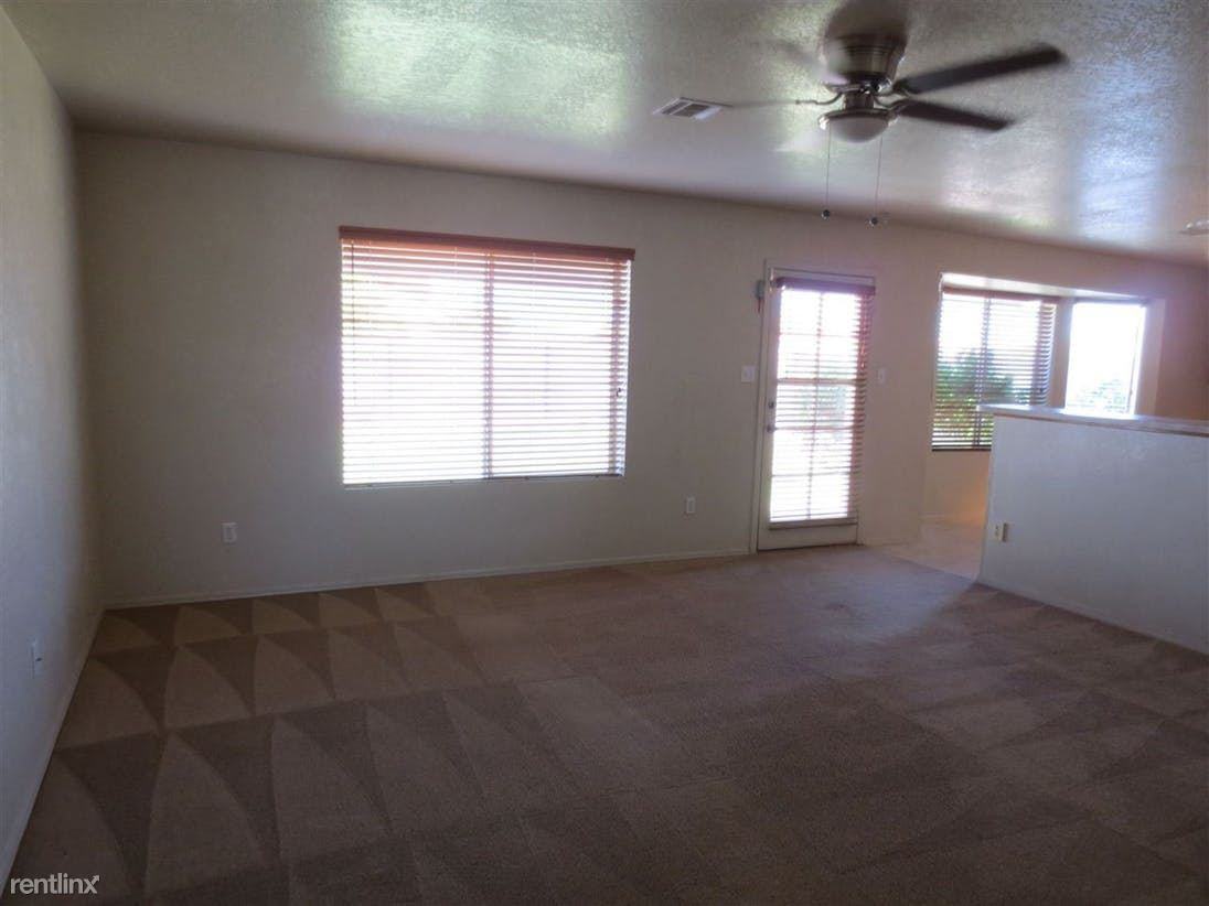 8802 East 24th Lane - Photo 2 of 12