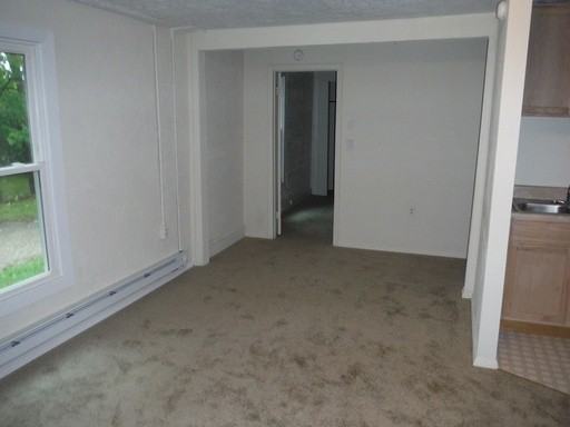 106 Bolling St - Photo 3 of 14