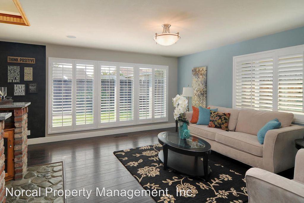 5028 Alan Ave - Photo 3 of 14