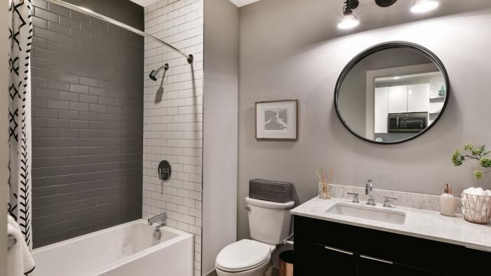 178 Border St - Photo 3 of 5