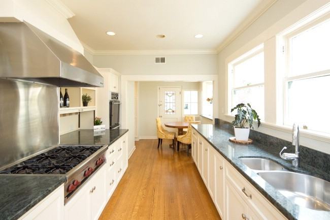 3469 Jackson St - Photo 3 of 8