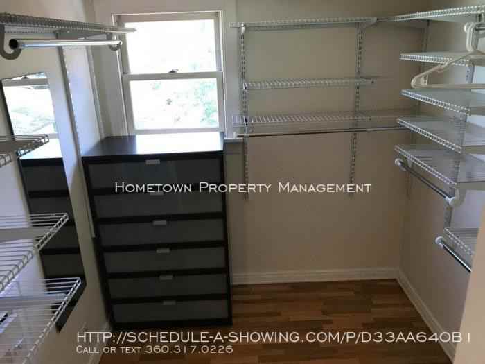 912 Carlyon Ave Se - Photo 2 of 18