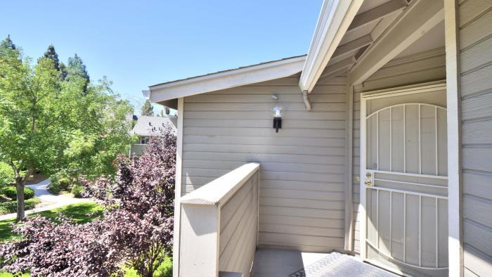 267 Shadow Dance Dr - Photo 2 of 23