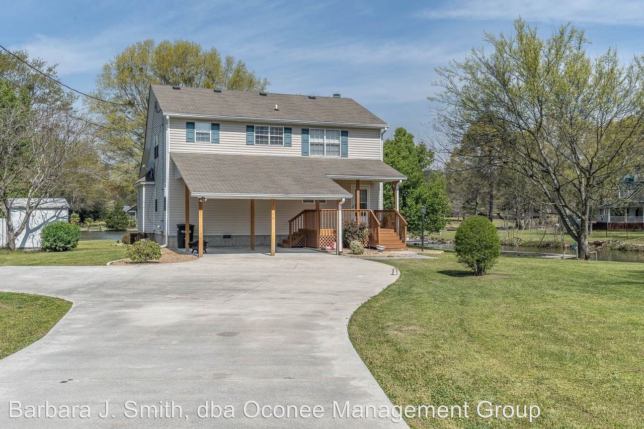 106 Shadow Lake Lane - Photo 2 of 19