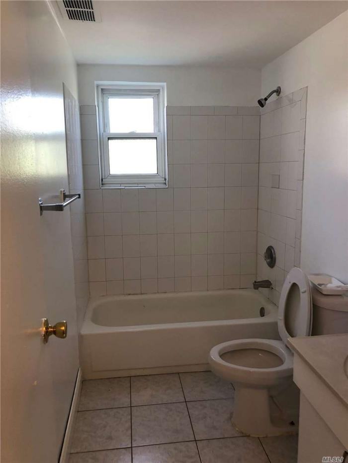 53 Artist Lake Dr - Photo 2 of 7