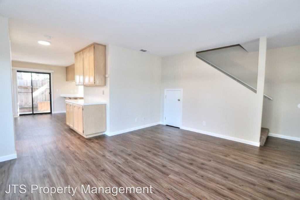 5832 Alorn Lane, Carmichael, CA 95608 2 Bedroom Apartment for Rent