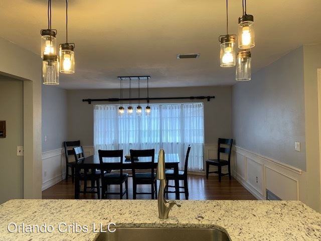 138 Countryside Dr - Photo 2 of 12
