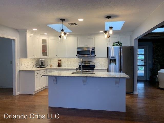 138 Countryside Dr - Photo 3 of 12