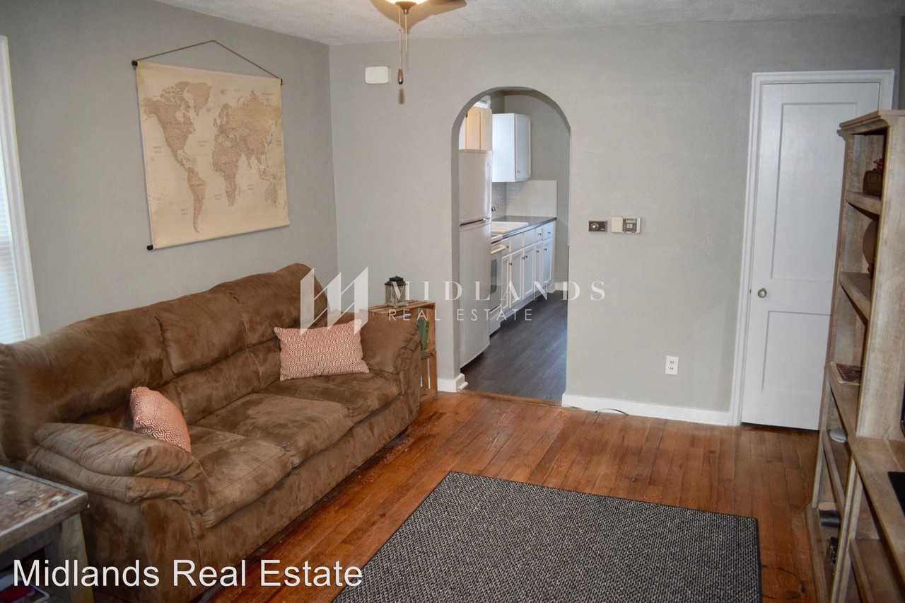 6205 S 36th Avenue - Photo 3 of 13