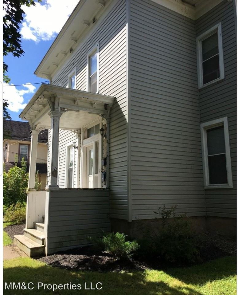 12 Reynolds Ave - Photo 3 of 3