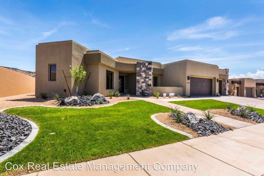 5298 N Hidden Pinyon Dr - Photo 3 of 32