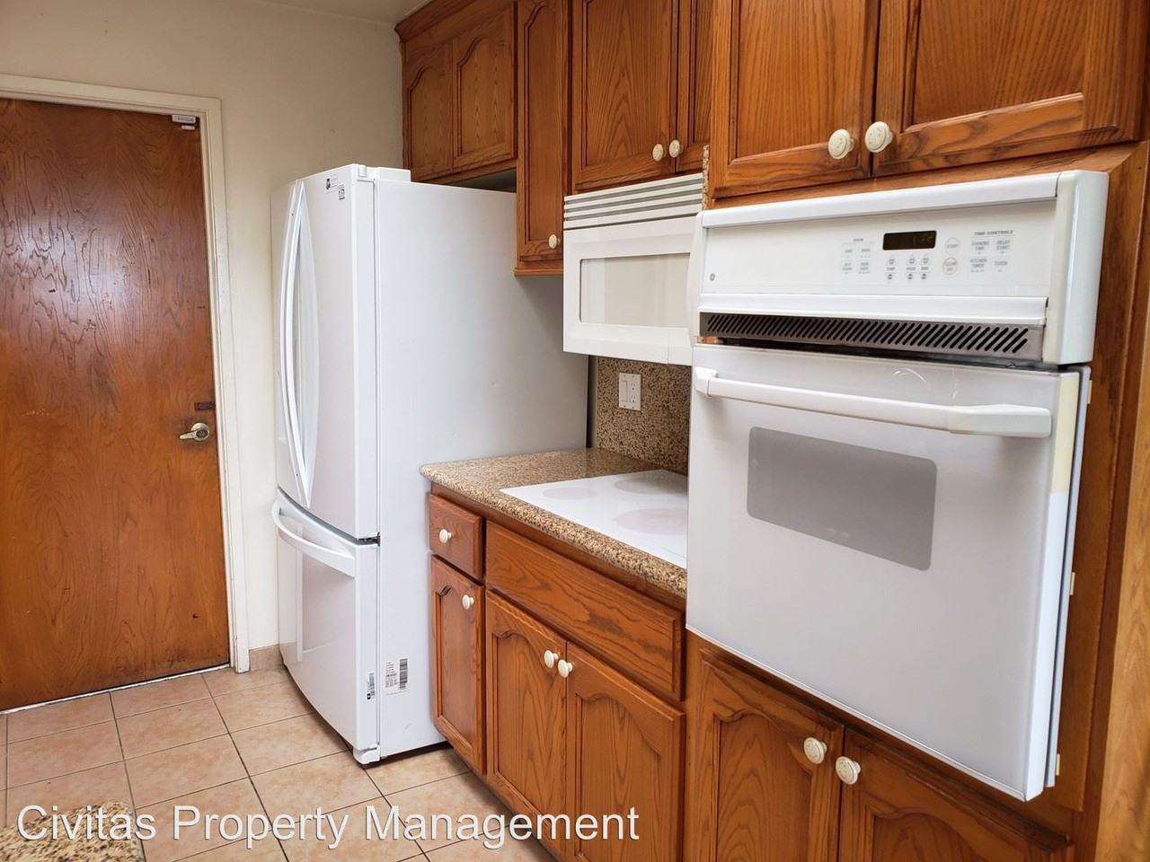 1933 Placer Dr - Photo 3 of 14