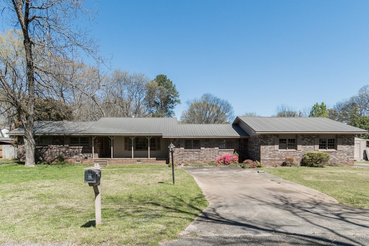 108 Meadow View Ln - Photo 2 of 43