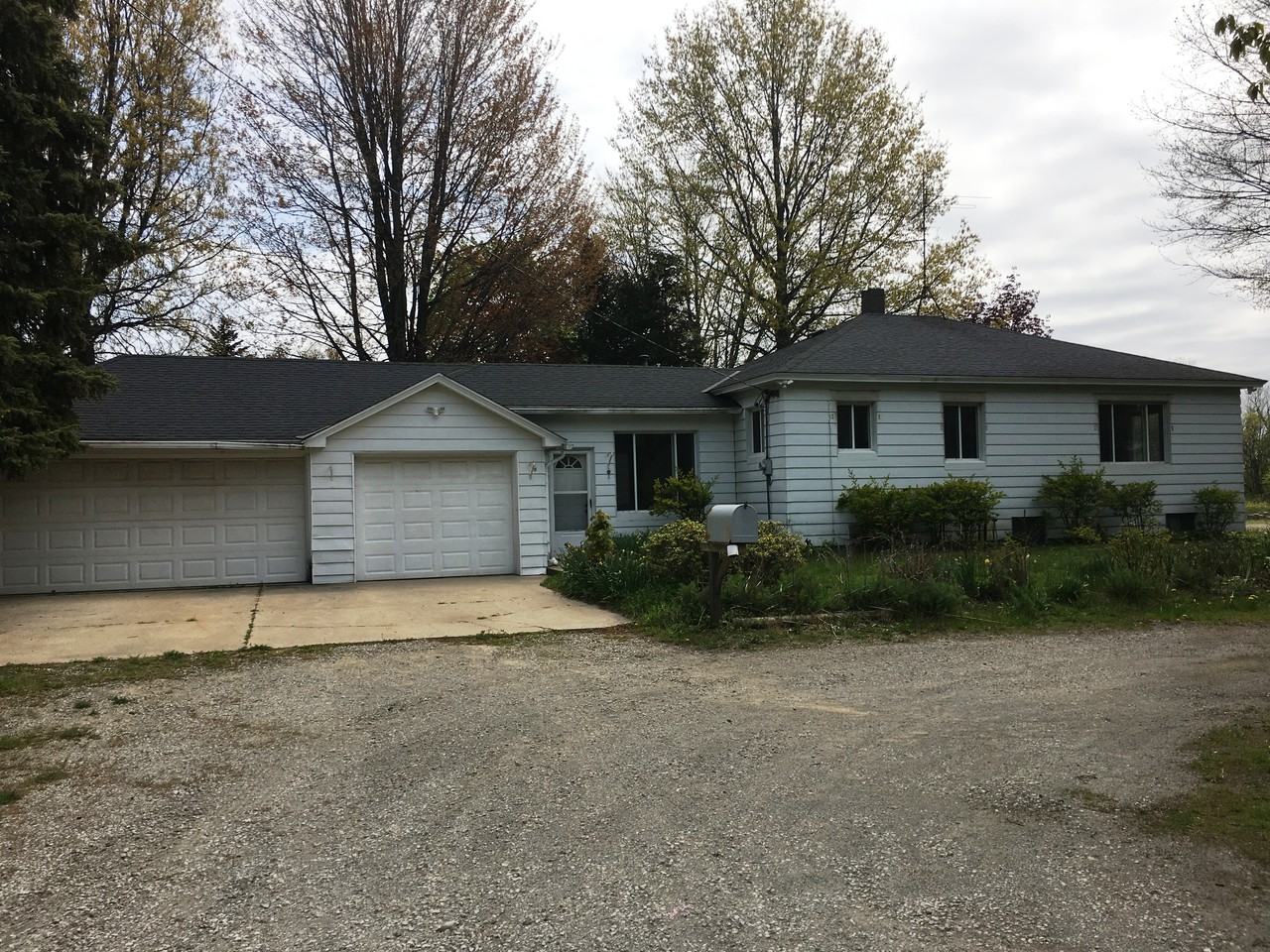 13885 Blair St - Photo 2 of 12