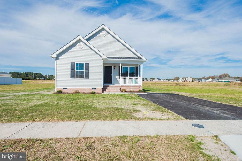 2112 Southern Fields Dr - Photo 2 of 42