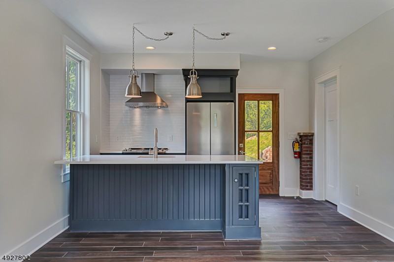 66 Main St. 1st Floor - Photo 3 of 15