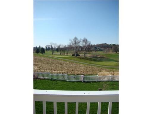 21188 Floralwood Dr - Photo 3 of 20