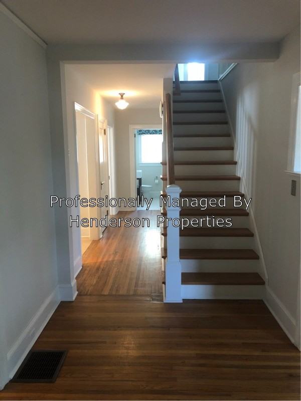 1250 Morningside Drive - Photo 3 of 15