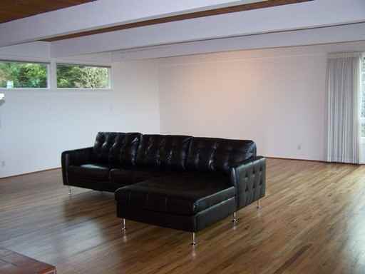 310 Highland Dr - Photo 3 of 26