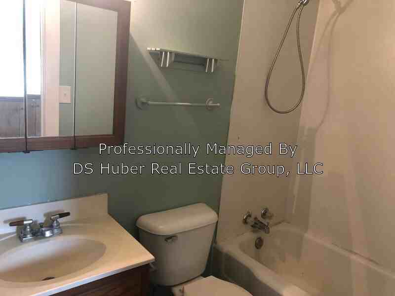 308 E. State St. #2 - Photo 3 of 4