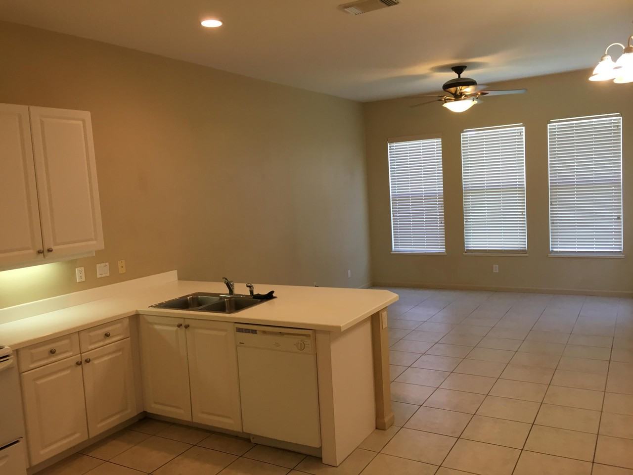 10730 Sw Waterway Lane - Photo 2 of 29