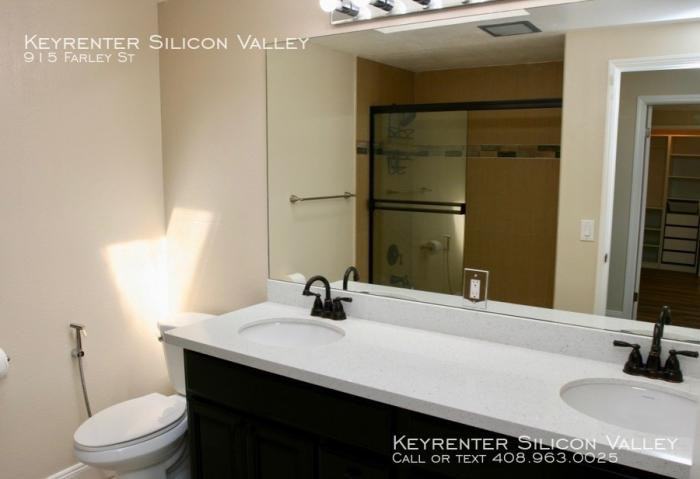 915 Farley St - Photo 3 of 27