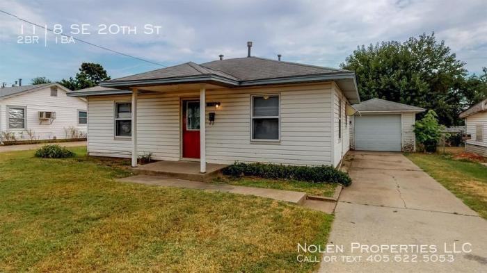 1118 Se 20th St - Photo 2 of 15