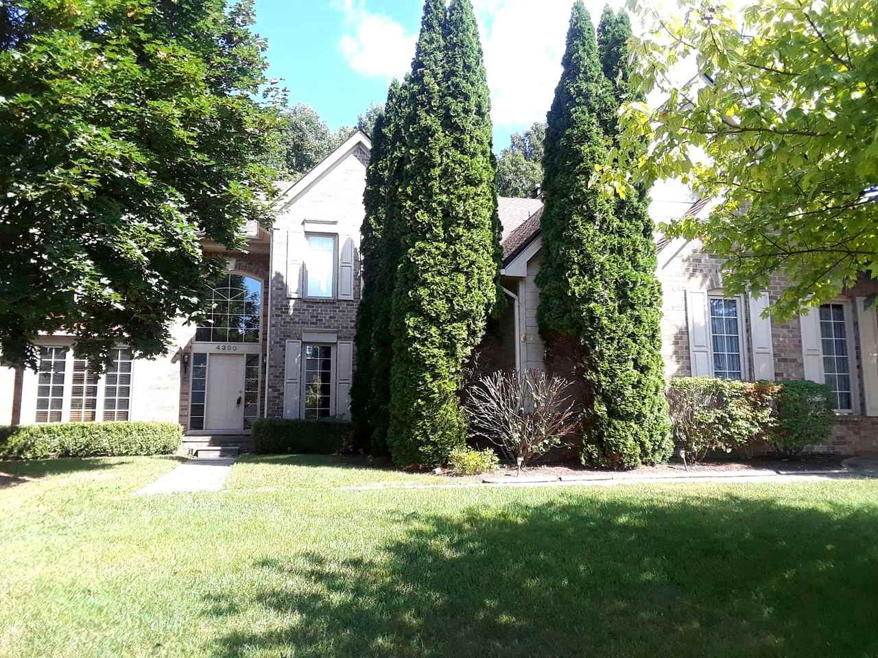 4380 Arcadia Dr - Photo 2 of 50