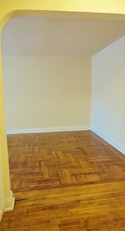 39-86 46th Street 5b - Photo 3 of 8