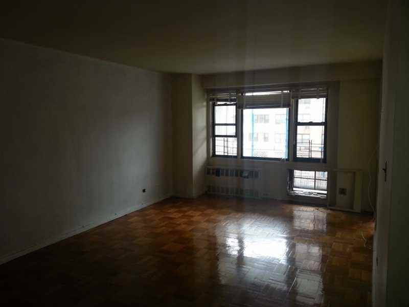 98-30 67th Avenue 3e - Photo 3 of 8