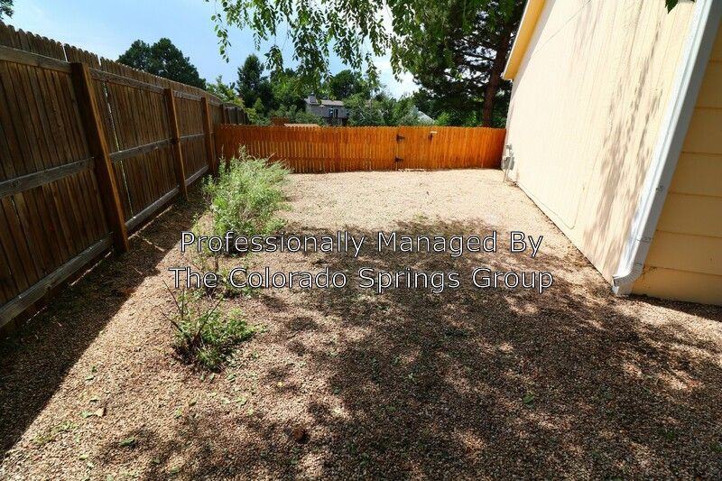 5709 Hermit Pass Drive - Photo 3 of 23