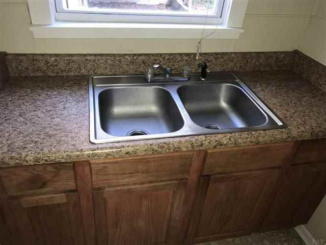 508 North G St - Photo 3 of 14