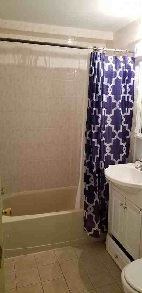 48 Sugarland Square Ct. - Photo 2 of 15