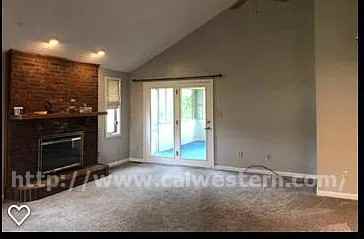 18272 First Ave - Photo 3 of 10