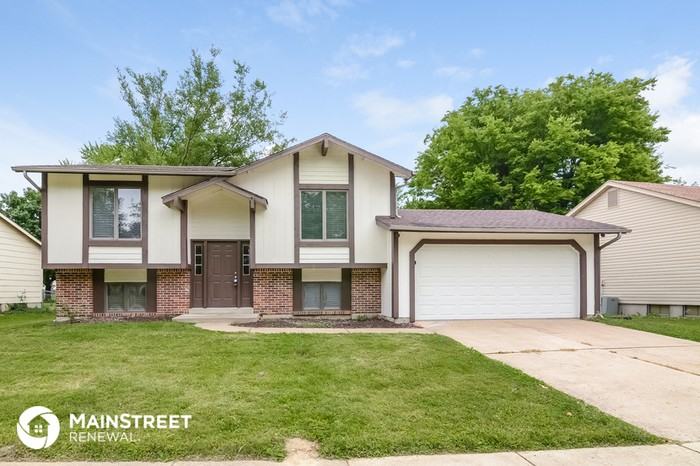 15540 Ninety-Fifth Avenue - Photo 2 of 16