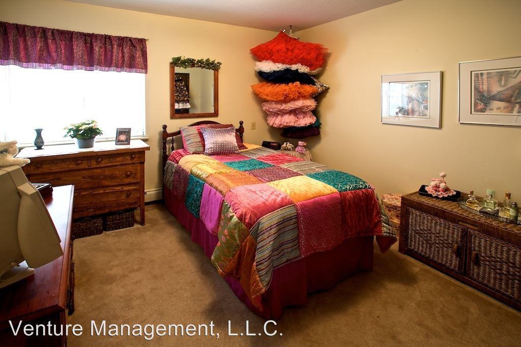 Valley Acres 7502 Royal Road - Photo 3 of 4