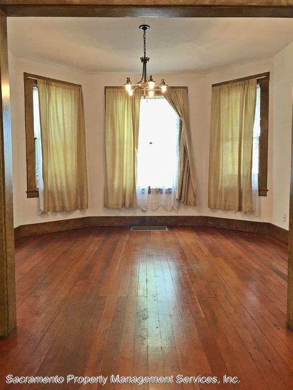 1722 S Street - Photo 3 of 13