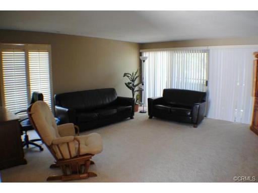 22332 Caminito Tecate - Photo 2 of 11