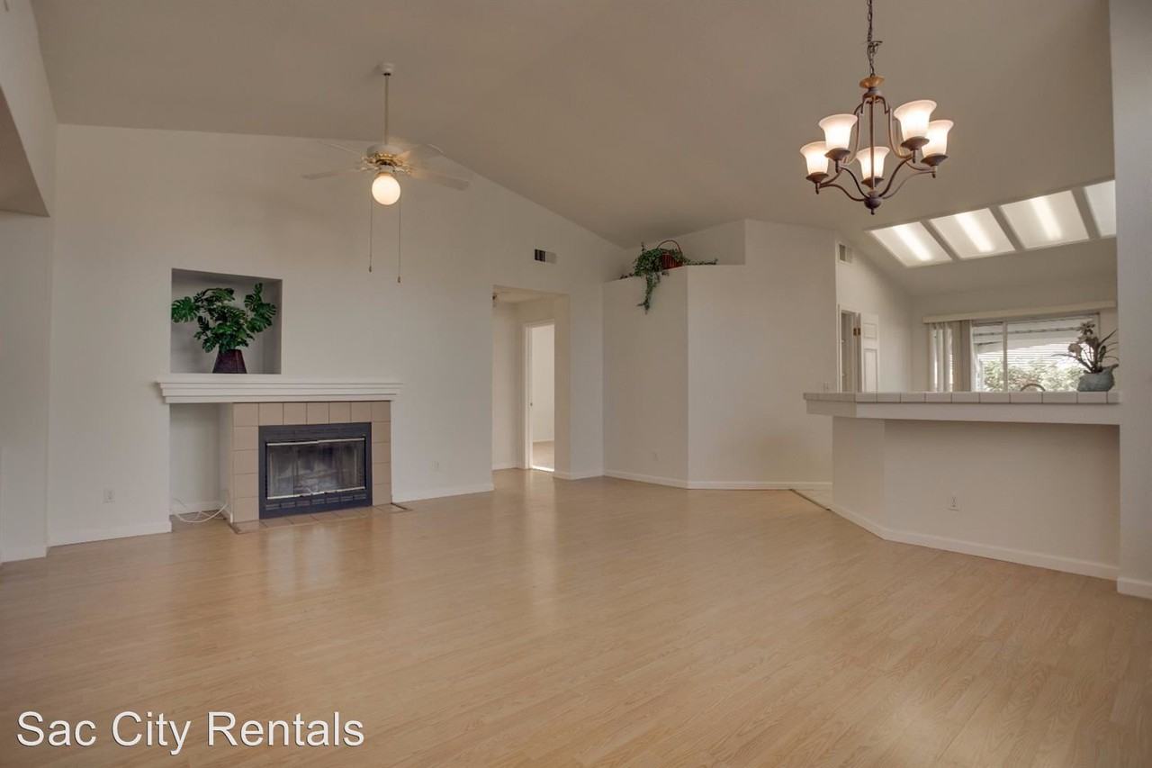 8430 Cold Water Court - Photo 3 of 24