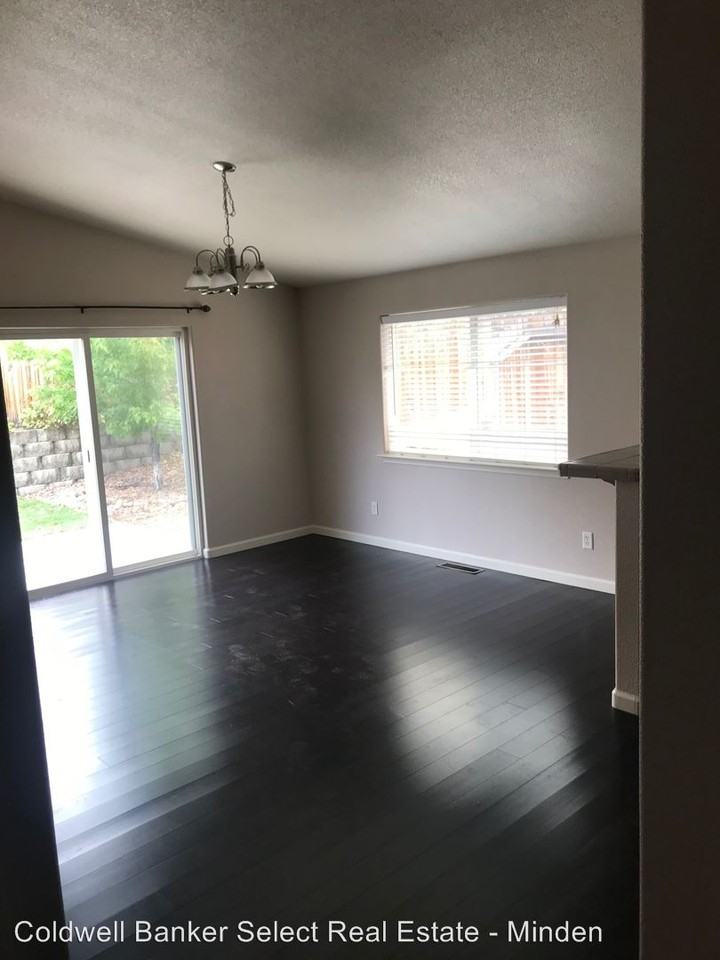 58 Conner - Photo 2 of 6