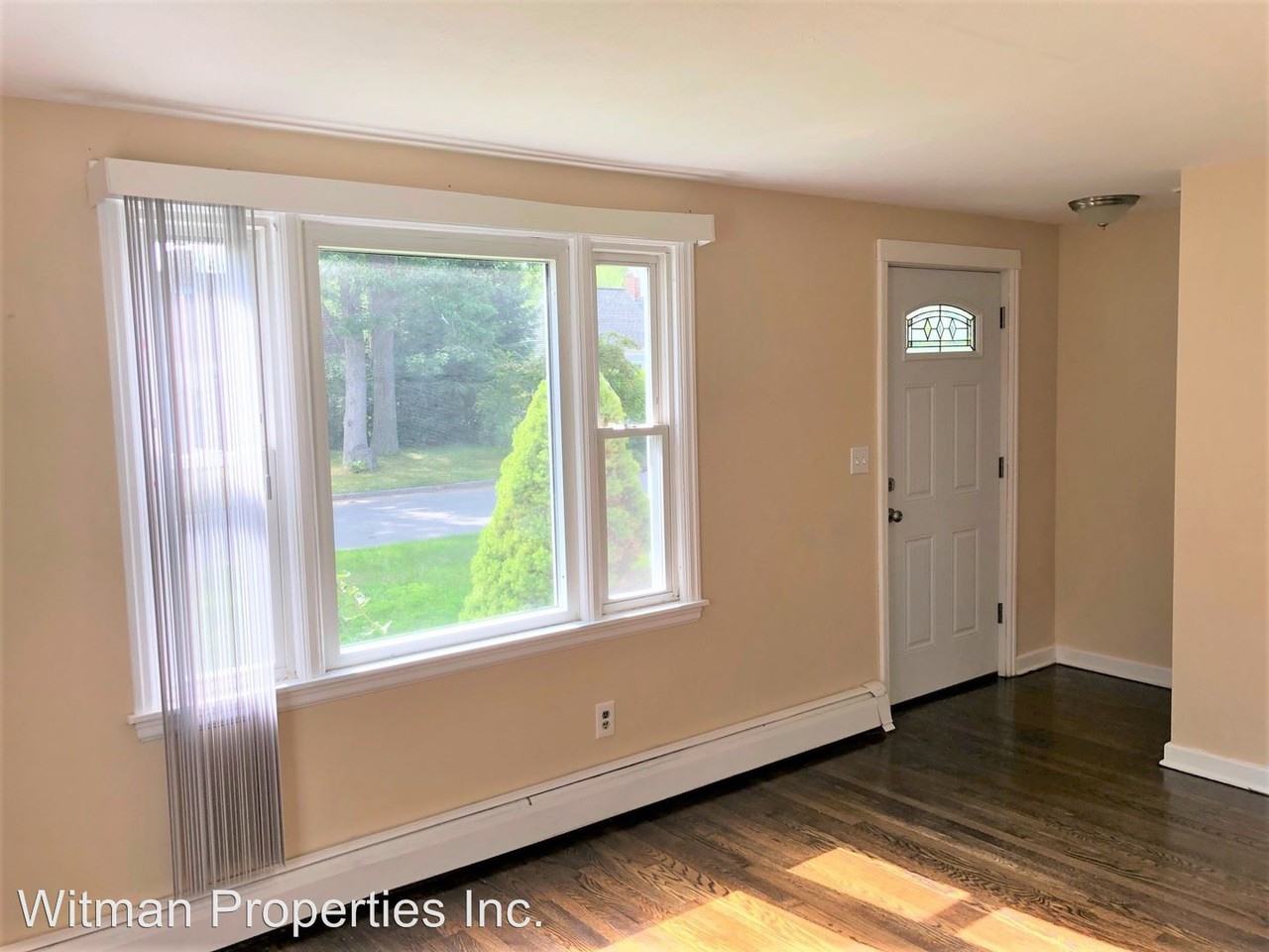 147 Quaker Road - Photo 3 of 31