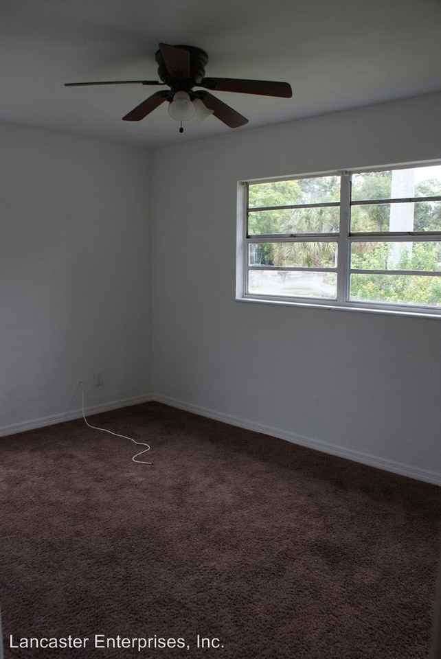 2027 37th Street S - Photo 3 of 14
