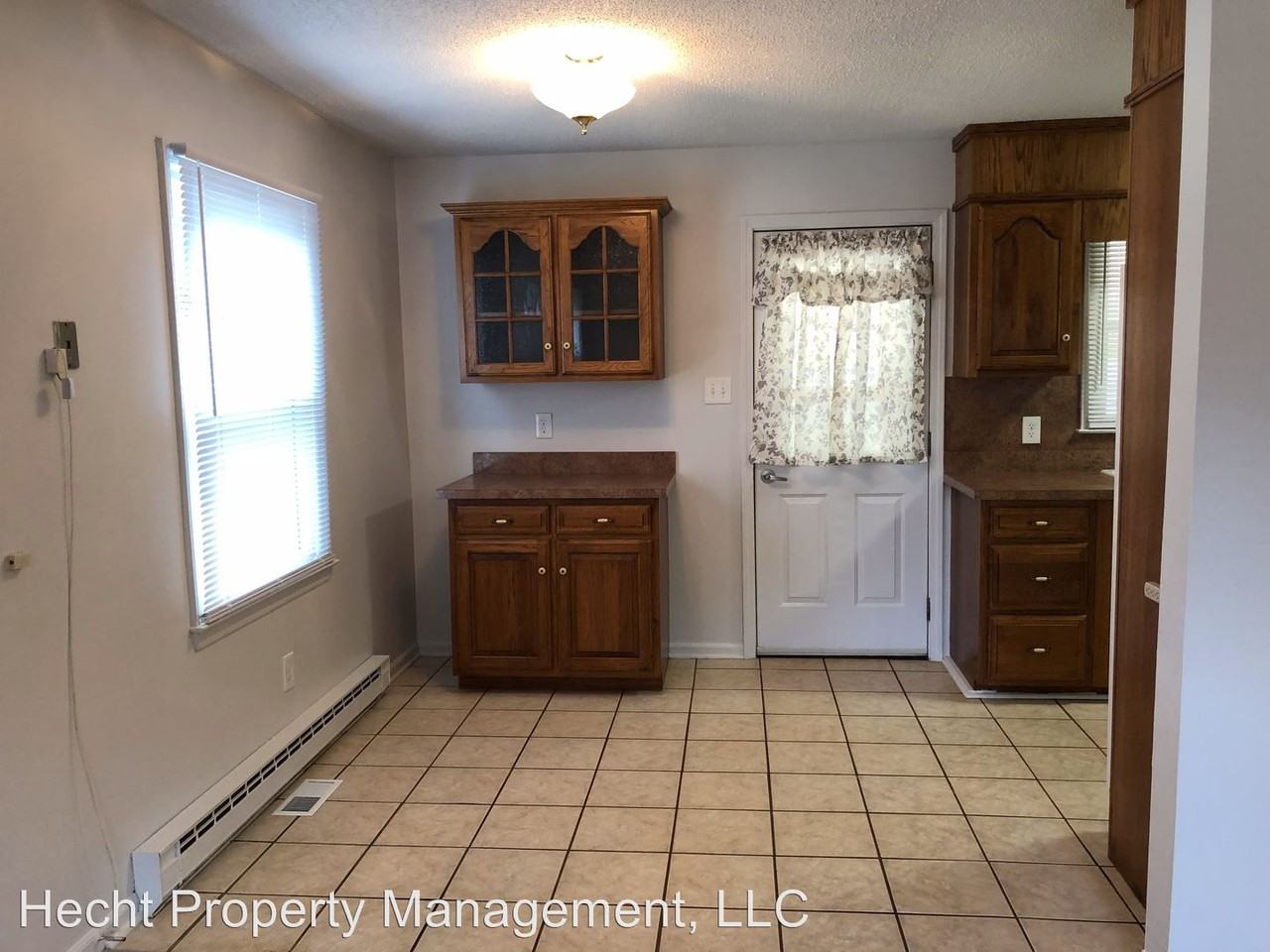 711 E. 11th Street - Photo 3 of 21