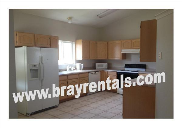 597 Grand Cascade Way - Photo 3 of 10