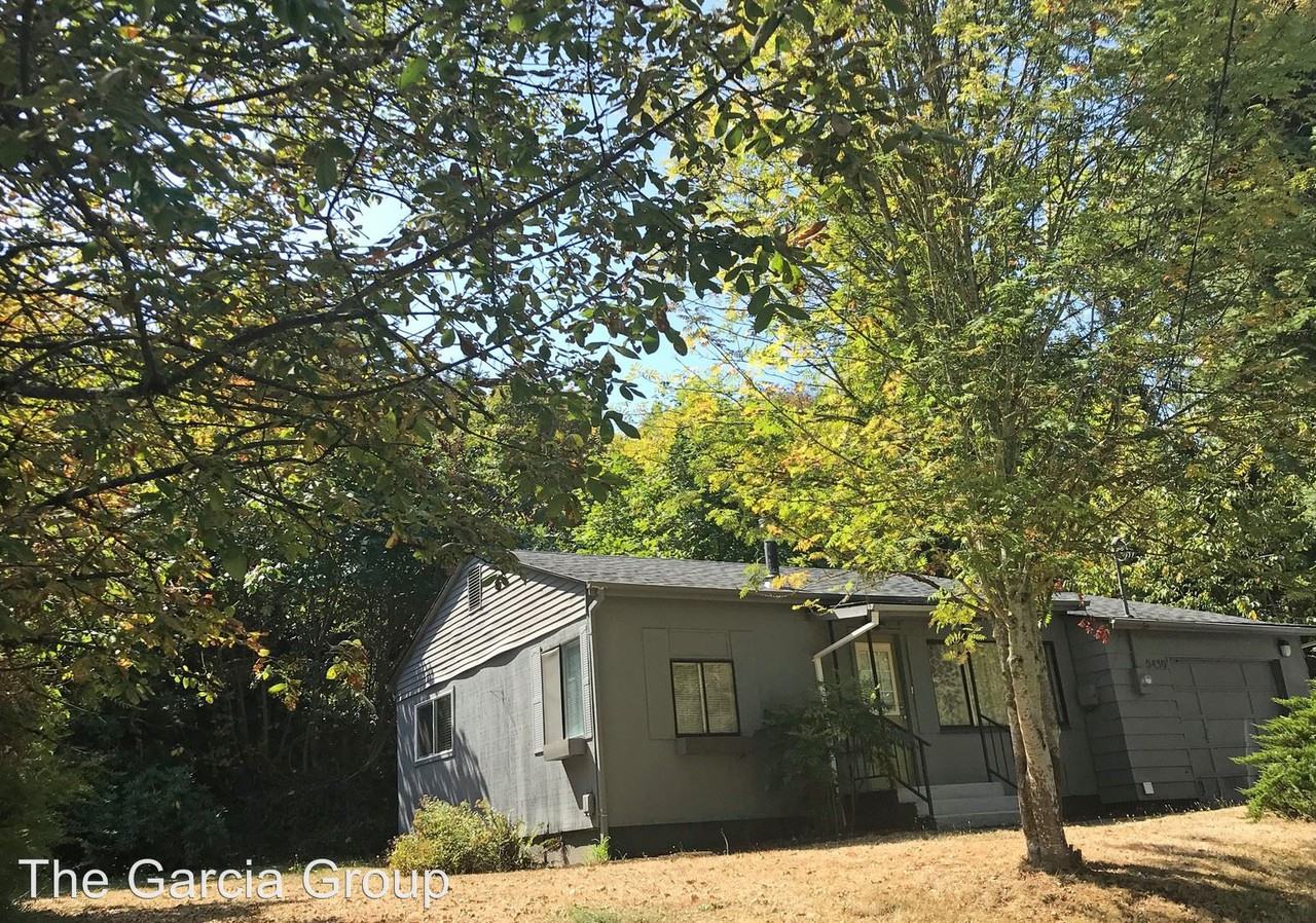 5430 Se Willow St. - Photo 2 of 18