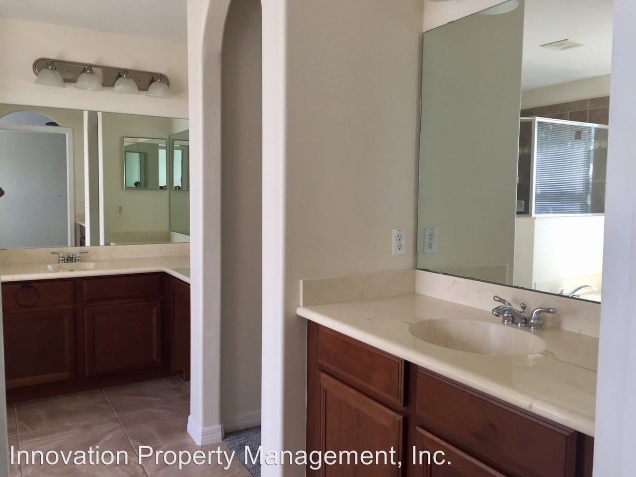 5109 Legacy Oaks Dr - Photo 2 of 13