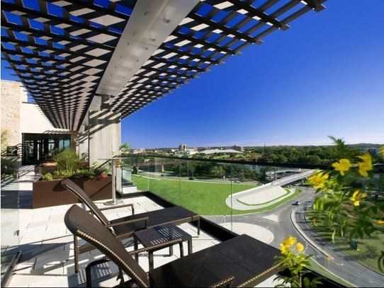 Lady Bird Lake Apartments in Holly, Austin, TX Zumper